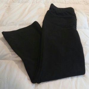 Black maternity work pant NWOT
