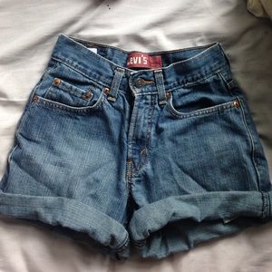 Levi's vintage high waisted shorts SALE!!
