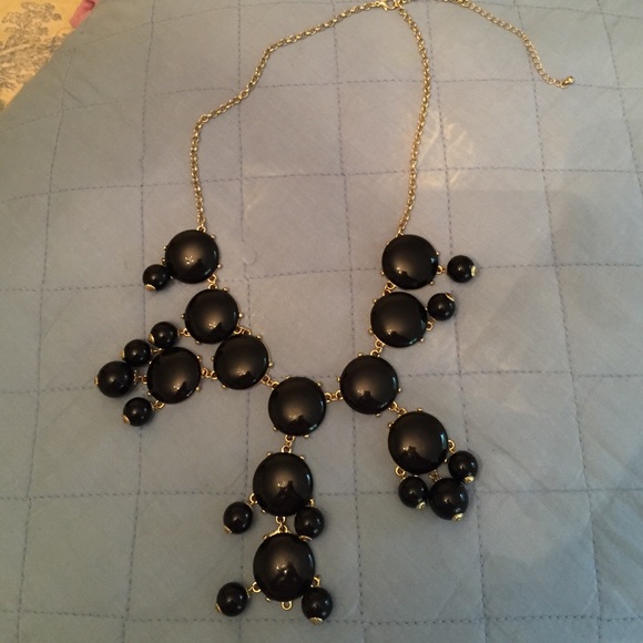 Black bubble necklace