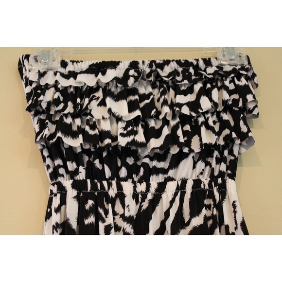 Black and White Animal Print Hi-Low Dress - Picture 2 of 4