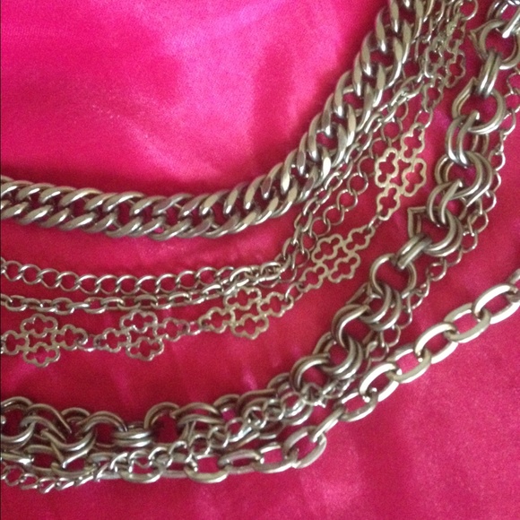 Substantial statement chain necklace! - Picture 3 of 4