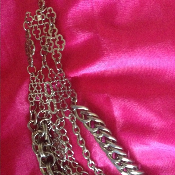 Substantial statement chain necklace! - Picture 4 of 4