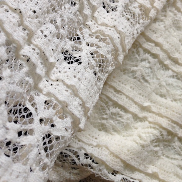 A top - Picture 2 of 2