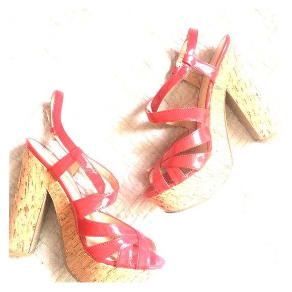 Nine West red scrappy sandal