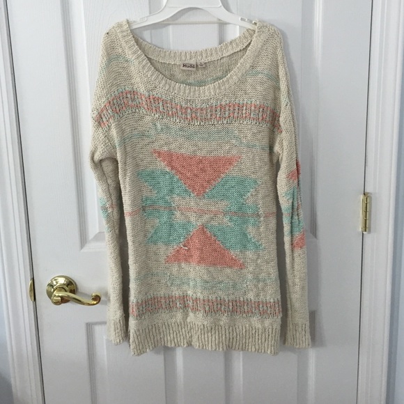 Super cozy seater PERFECT for the fall season 🍂