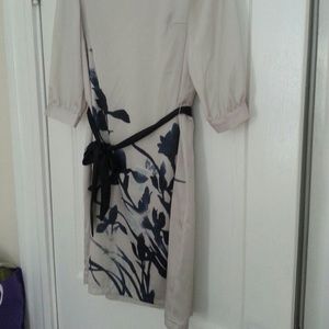 Midi dres with belt