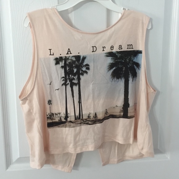 ADORABLE crop top from F21