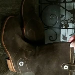Vintage Cole Haan suede boots