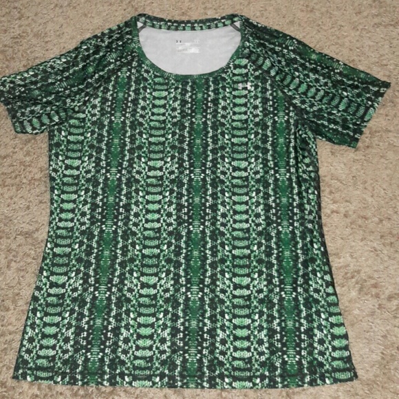 New Under Armour Snakeskin Fitted Top LG