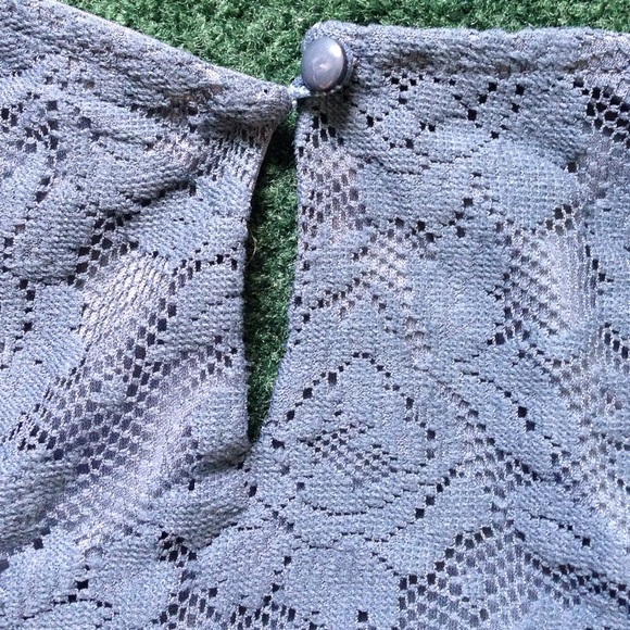 Crop top - Picture 4 of 4