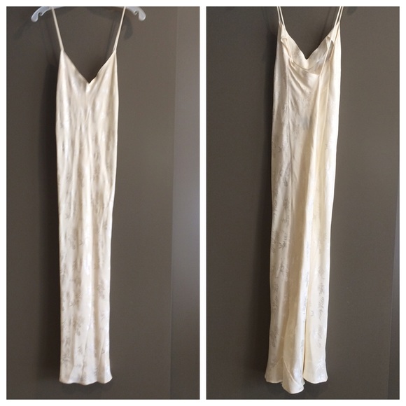 Donna Karan negligee Medium