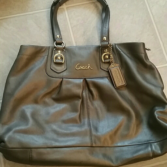 Authentic Coach bag 🚫TRADE🚫 - Picture 2 of 3