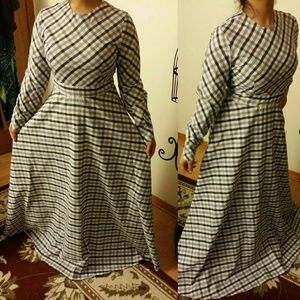 Long sleeve maxi dress