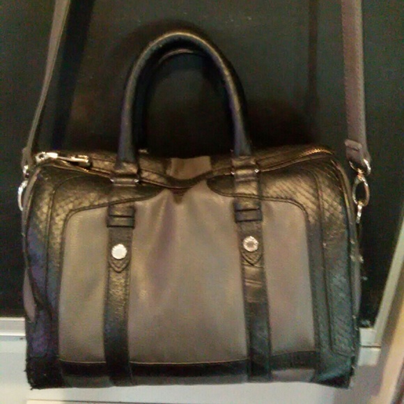 Steve madden purse - Picture 1 of 4