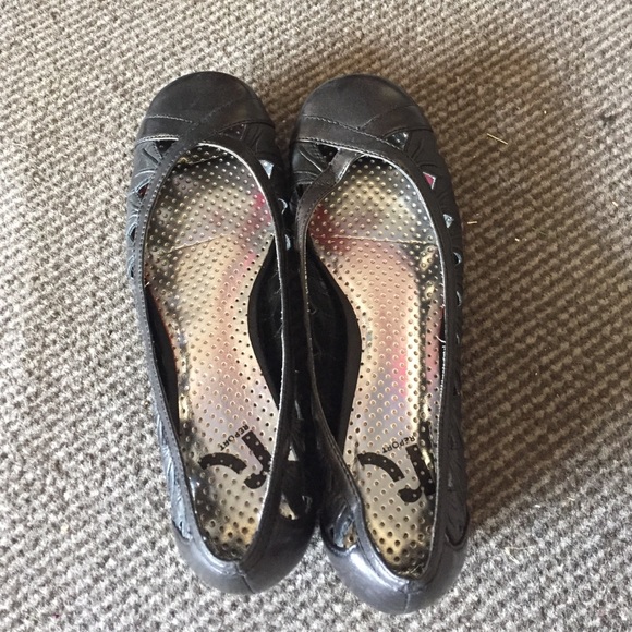 Black shoes