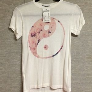 Brandy Melville floral yin yang white tee