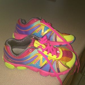 Little girls new balance shoes