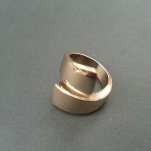 Helical ring