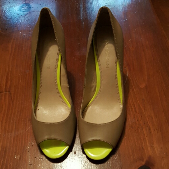 Enzo Angiolini Shoes Enzo Angiolini Nude Peeptoe Pumps Neon Yellow