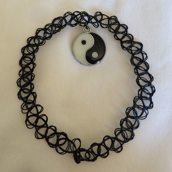 Yin yang black tattoo choker