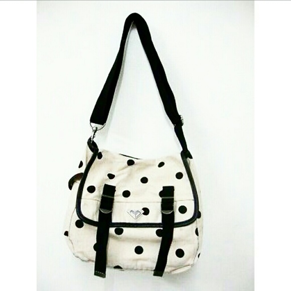 Roxy messenger bag