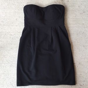 Forever 21 Little black dress. Like new. Size small