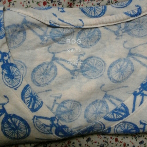 🔥Sold In Bundle🔥 - Picture 2 of 2