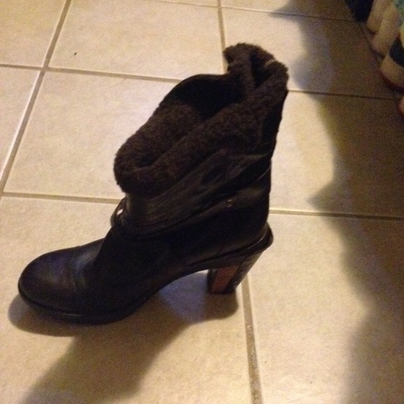 Boots - Picture 2 of 3