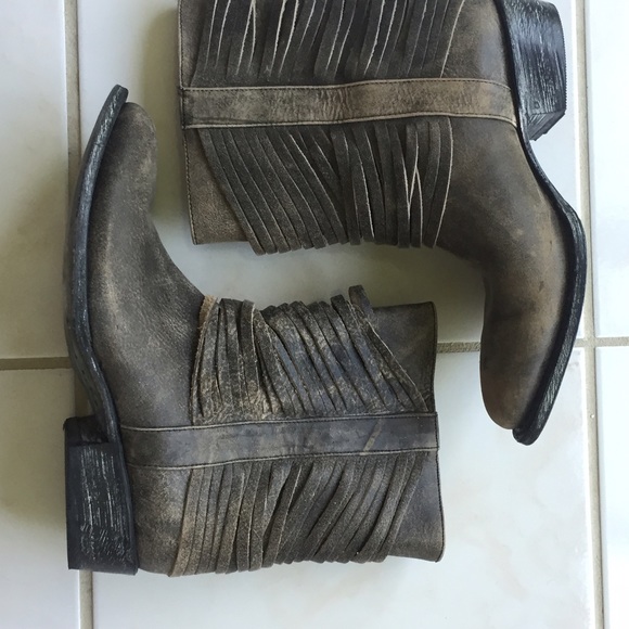 Matisse slash leather bootie color  black-brown