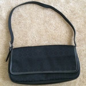 Black Nine West purse