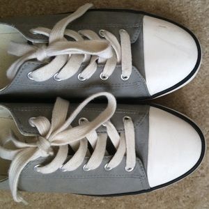 Gray faux leather lace up flats