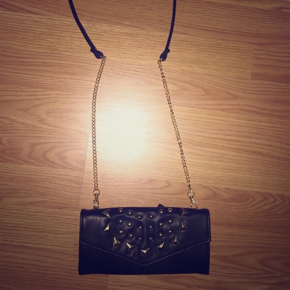 Charming Charlie Cross Body Bag