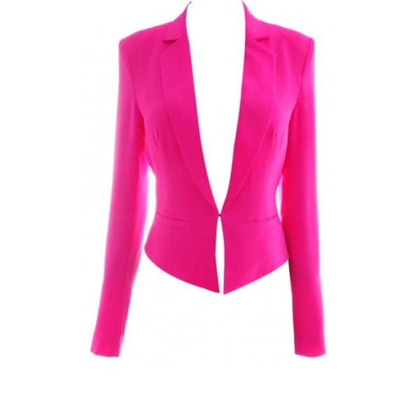 Hot pink crop tailored blazer with clasp closure.