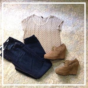 TRENDY Tan Cut-Out Wedged Booties