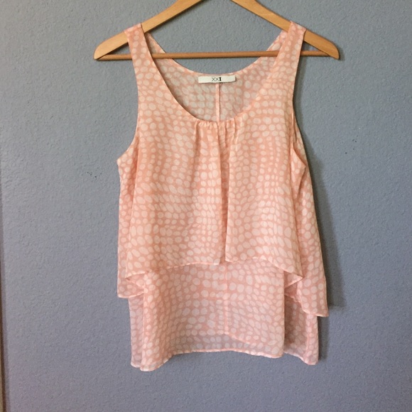 Pink and white top