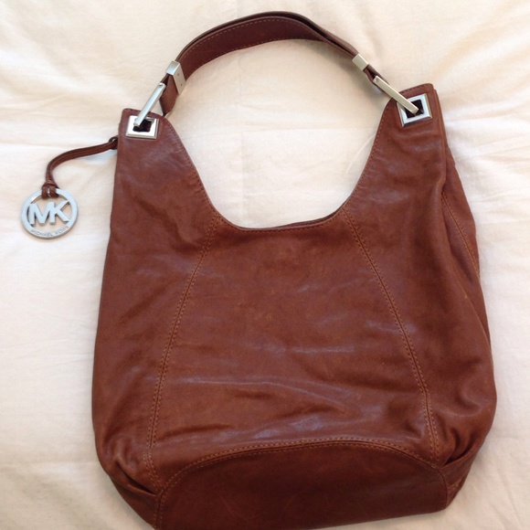 Michael Kors Handbags - Michael Kors Brown Leather Bag!