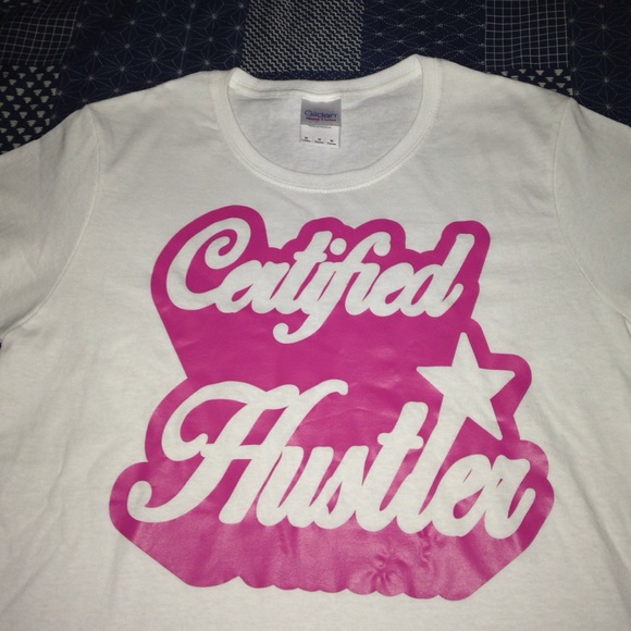 Women's med tee