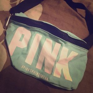 VS pink fanny pack