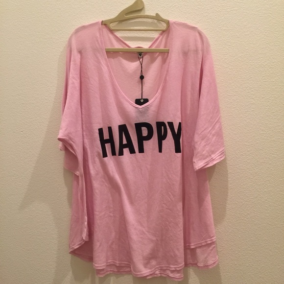 Wildfox Tops - 👚Reduced👚 Oversized "HAPPY'Shirt
