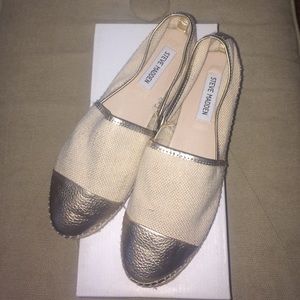 Steve Madden Destiney Flat