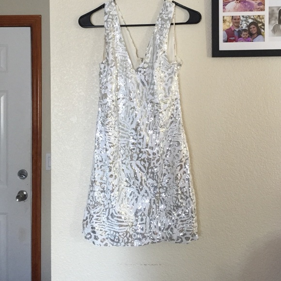 Silver like night dress