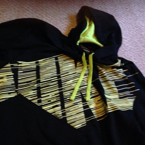 Nike jacket. - Picture 2 of 2