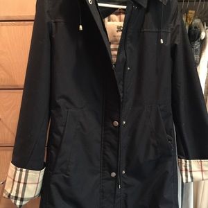 Burberry trench coat with a warmer