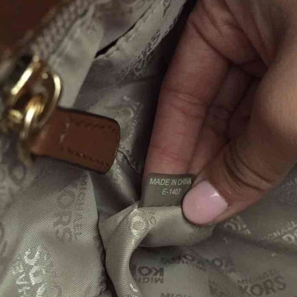 SOLD - Picture 3 of 4