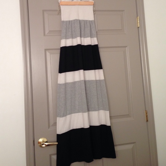 Color block halter dress