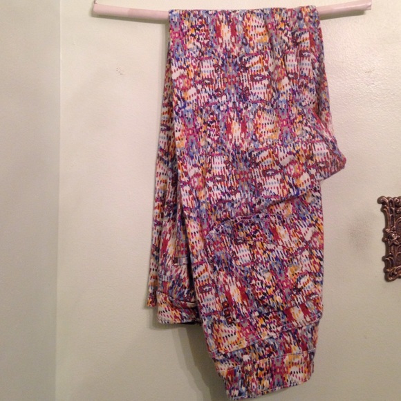 Patterned skinny jeans
