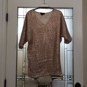 🎉🎉REDUCED🎉🎉 Gold Sequin Marciano dress