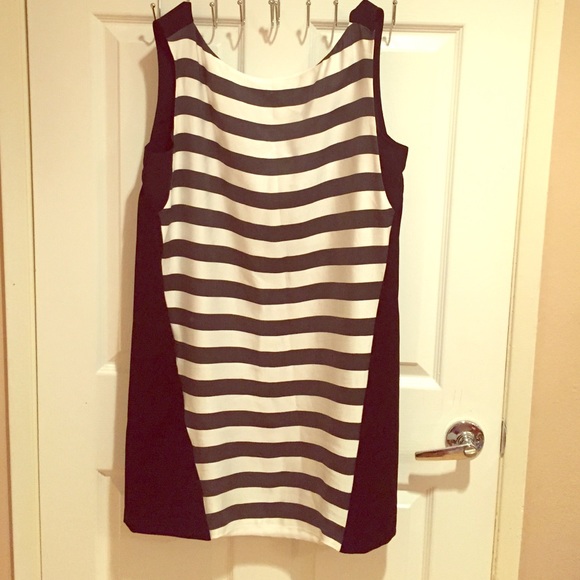 Zara basic black and white dress