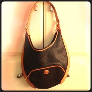 This is a Rioni bag, never used, perfect shape.