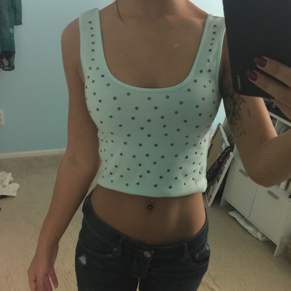 Top - Picture 2 of 3